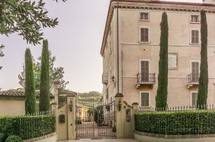 Serrungarina Le Marche